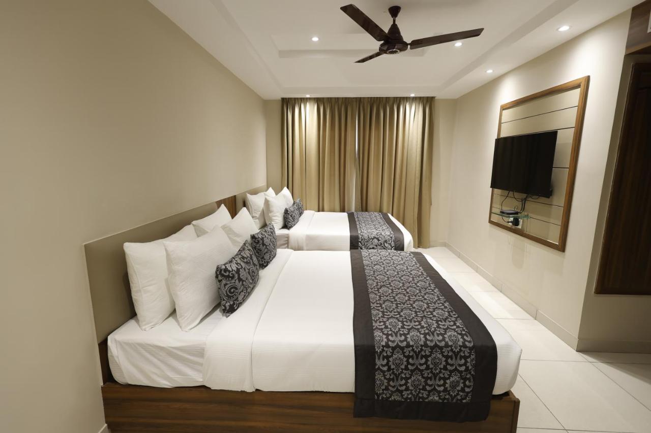 Pride Biznotel Canopus, Digha ดีกา ภายนอก รูปภาพ